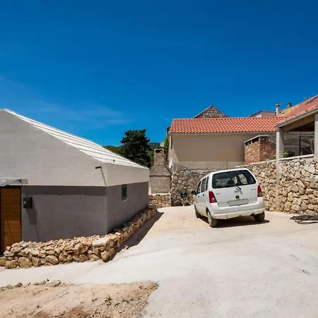Rural House Pikola With Sea View On Vis Island